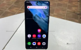 Samsung Galaxy S21 5G 8/256 ГБ