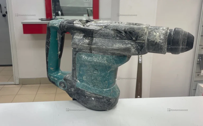 Перфоратор makita HR3210C