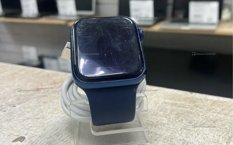 Часы Apple Watch Series 6 44mm