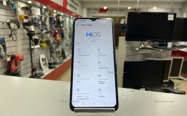 Tecno Spark 10C 4/64 ГБ