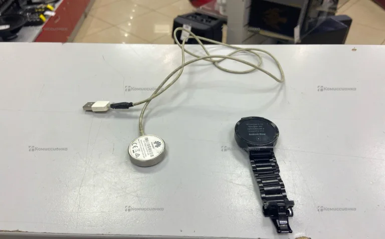 Часы Huawei Watch 1
