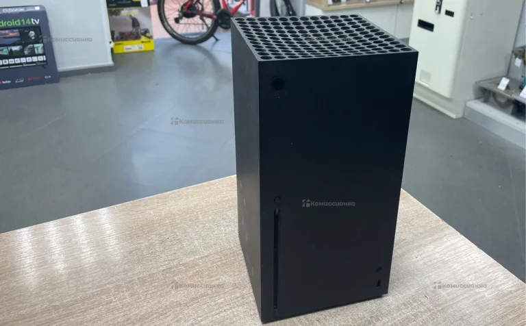 Приставка Xbox Series X