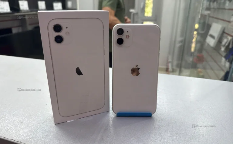 Apple iPhone 11 4/64 ГБ