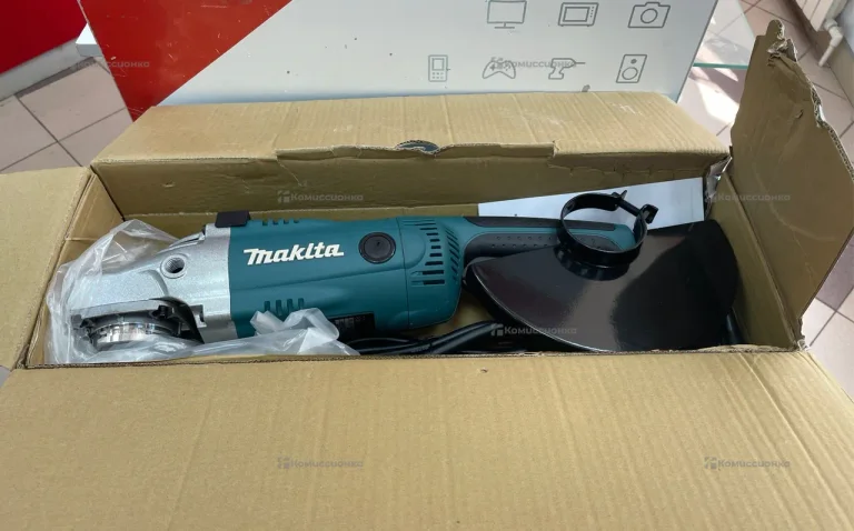 Уши Makita GA9020 (реп)