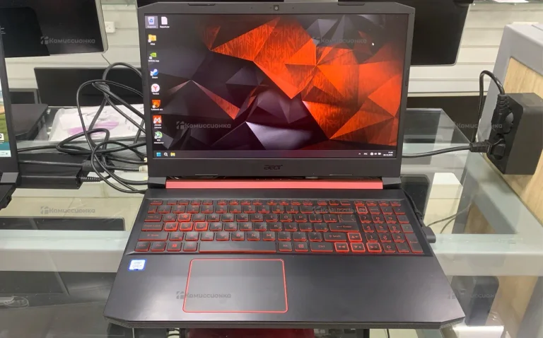 Ноутбук Acer Nitro 5 144Hz экран