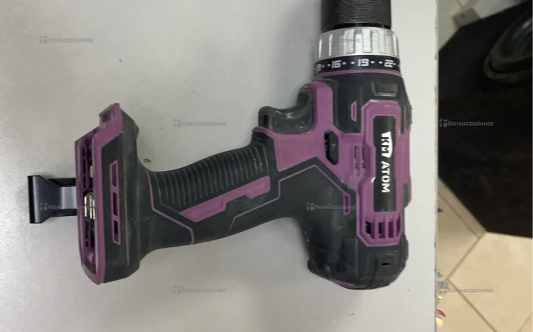 Дрель-шуруповерт аккумуляторная КМ АТОМ CD-181/2 K