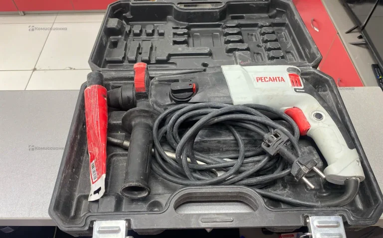 Перфоратор Ресанта П-28-800К