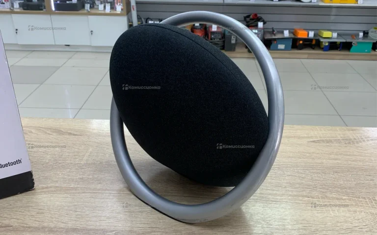 Колонка  HARMAN KARDON ONYX STUDIO 8