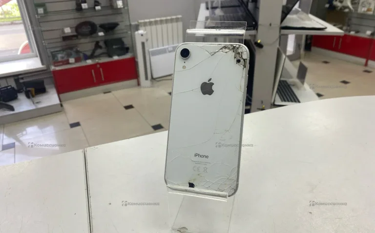 Apple IPhone XR 64Гб