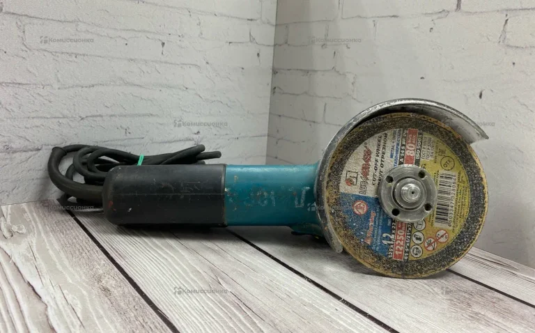 УШМ Makita 9558HR