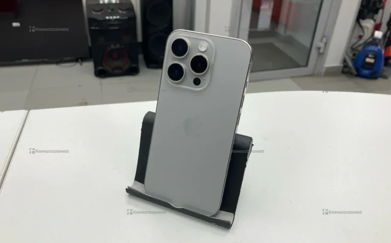 Apple iPhone 15 Pro 8/256 ГБ