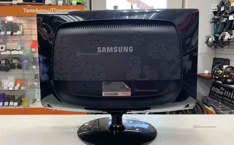 Монитор Samsung SyncMaster 2033SN