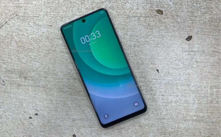 Tecno Camon 19 Pro 8/128 ГБ Выгорания на экране
