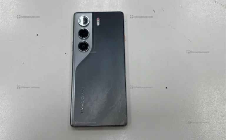 Tecno Camon 40 12/256 ГБ