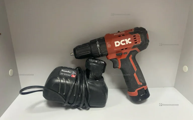 Шуруповерт DCK KDJZ23-10