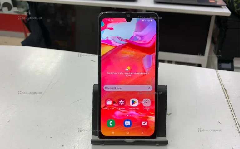 Samsung Galaxy A70 6/128 ГБ