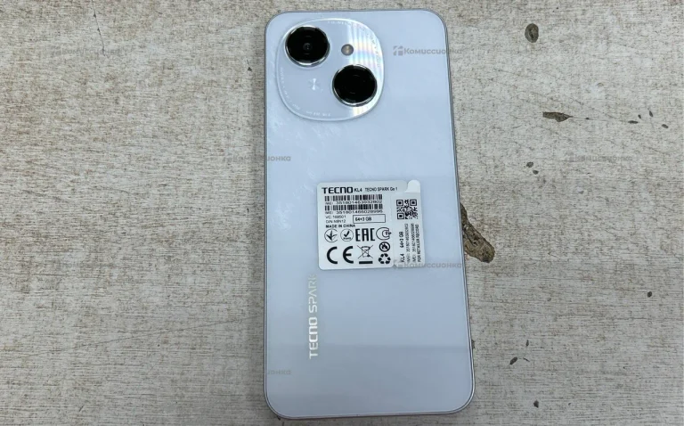 Tecno Spark Go 1 4/64 ГБ