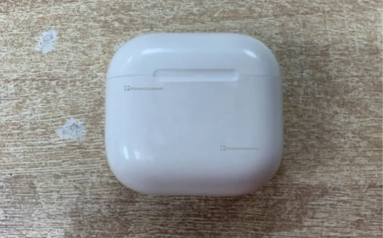 Наушники  Apple AirPods 4