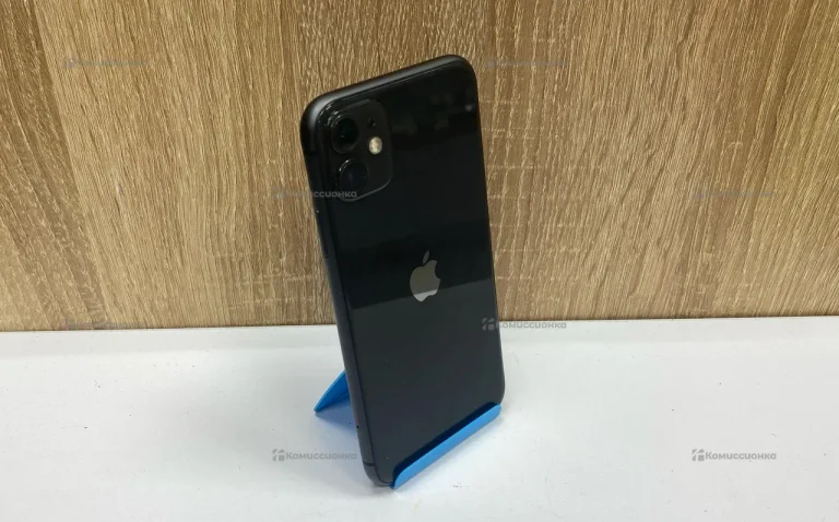 Apple iPhone 11 4/64 ГБ