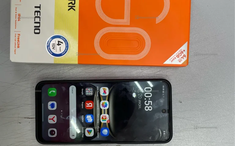Tecno Spark 6 Go 4/64 ГБ