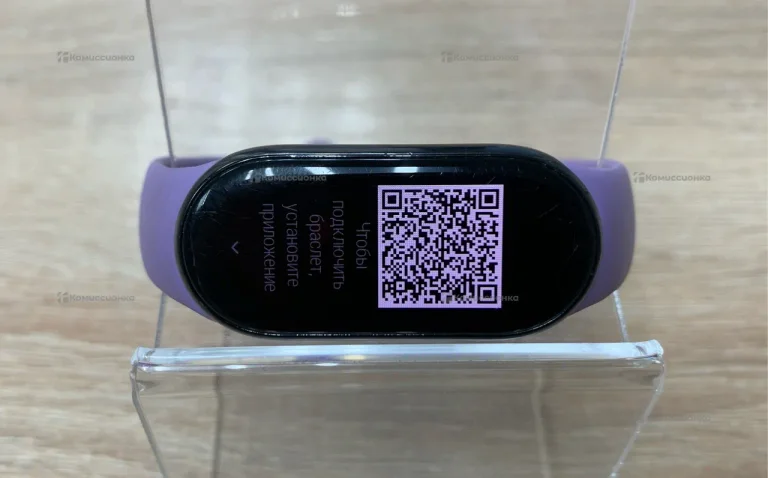 Часы  Xiaomi Mi band 8