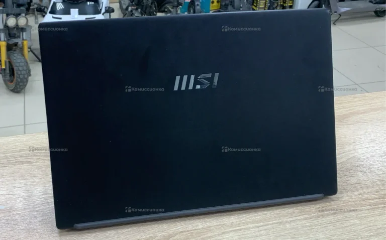 Ноутбук  MSI Modern