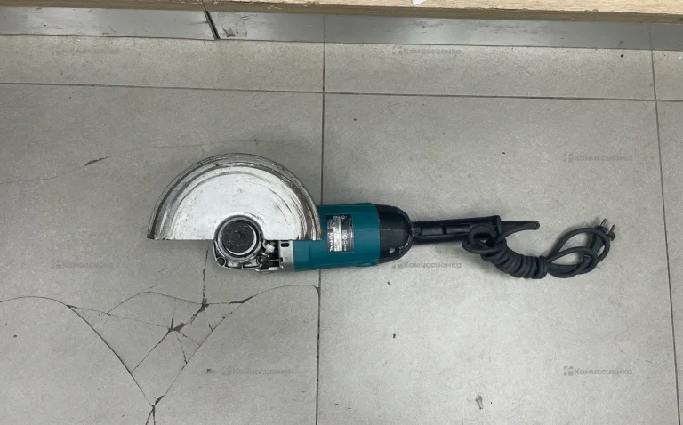 УШМ Makita 9069