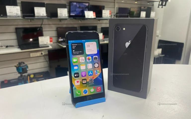 Телефон Apple iPhone 8 2/128 ГБ