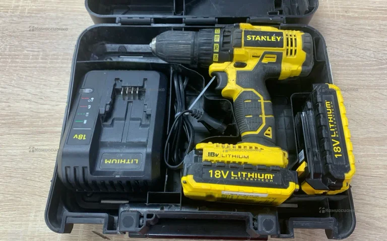 Дрель-шуруповерт STANLEY SCD20S2K