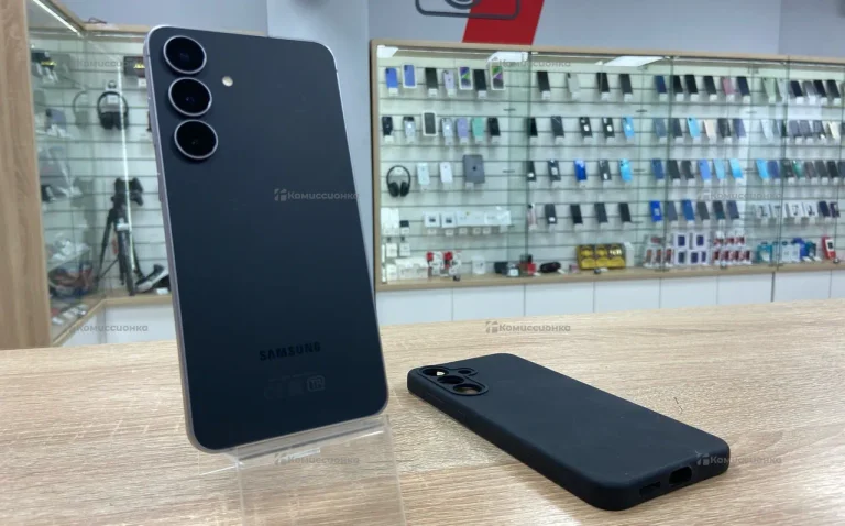 Samsung Galaxy S25 FE 8/256 ГБ