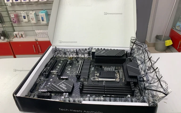 Материнская плата MSI PRO Z790-P WI-FI