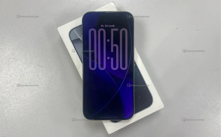 Apple iPhone 16 8/128 ГБ ESim