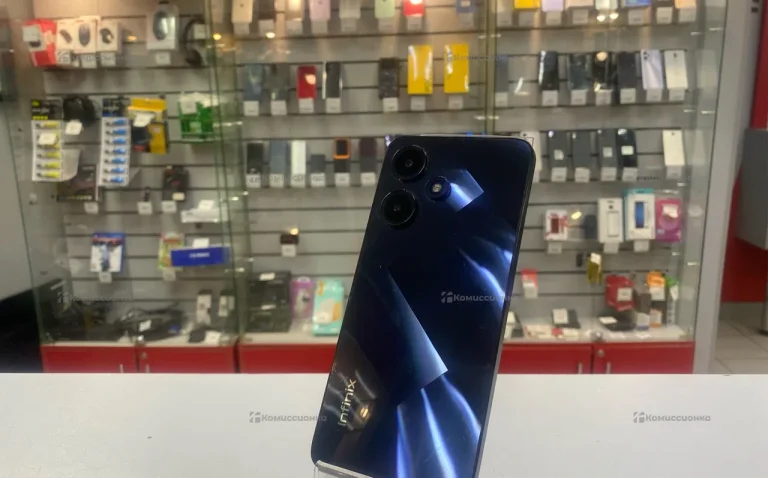 Infinix Hot 30i 4/64 ГБ