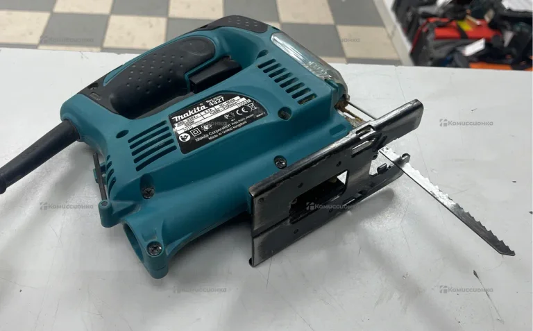 Электролобзик makita 4327