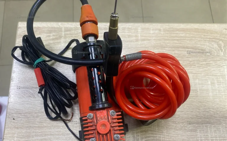 Компрессор автомобильный