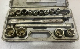 Набор головок с трещеткой