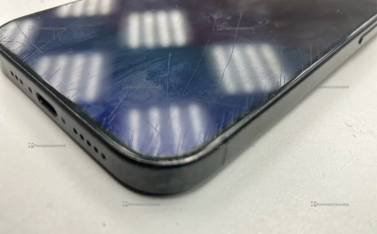 Apple iPhone 15 Pro 8/128 ГБ