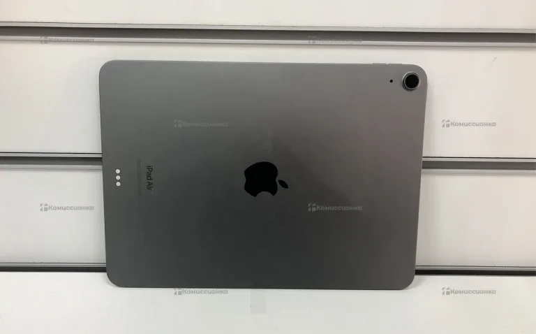 Планшет Apple IPad Air (5-го поколения) 64