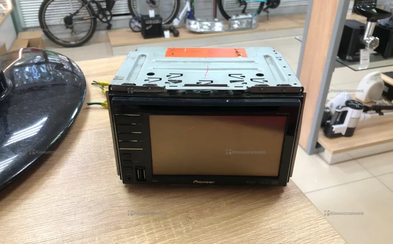 Автомагнитола Pioneer AVH-P3100DVD