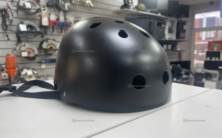 Шлем защитный