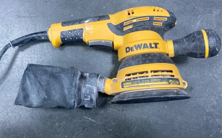 Шлифмашинка Dewalt dwe6431