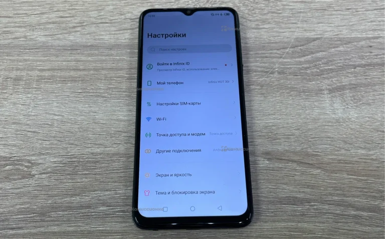Infinix Hot 30i 4/64 ГБ