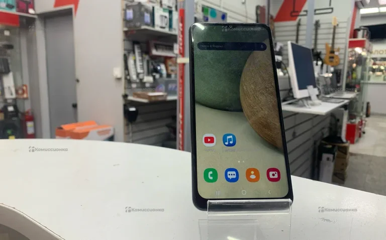 Samsung Galaxy A12 3/32 ГБ