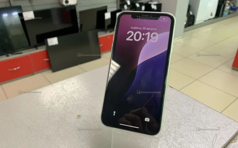 Apple IPhone 11 64Gb