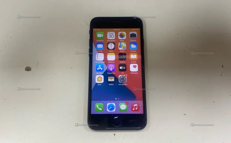 Apple iPhone 8 2/64 ГБ