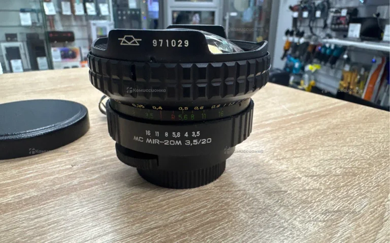 Объектив MC MIR-20M 3,5/20
