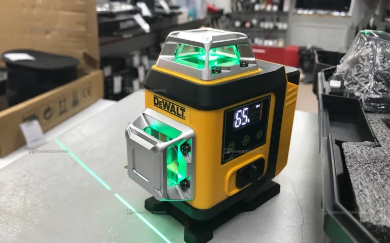 Лазерный уровень Dewalt (реплика)