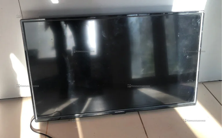 Телевизор SoundMAX SM-LED32M01