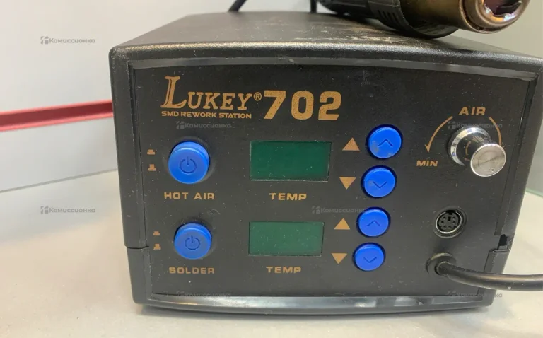 Паяльная станция Lukey 702