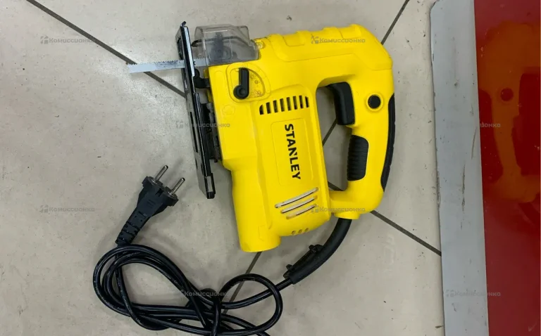 Лобзик Stanley SJ60